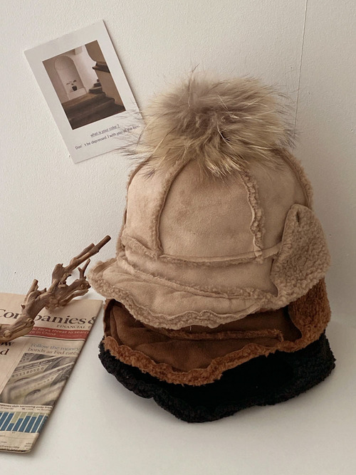 무스탕 라쿤방울 양털 귀달이 숏캡 모자 3color